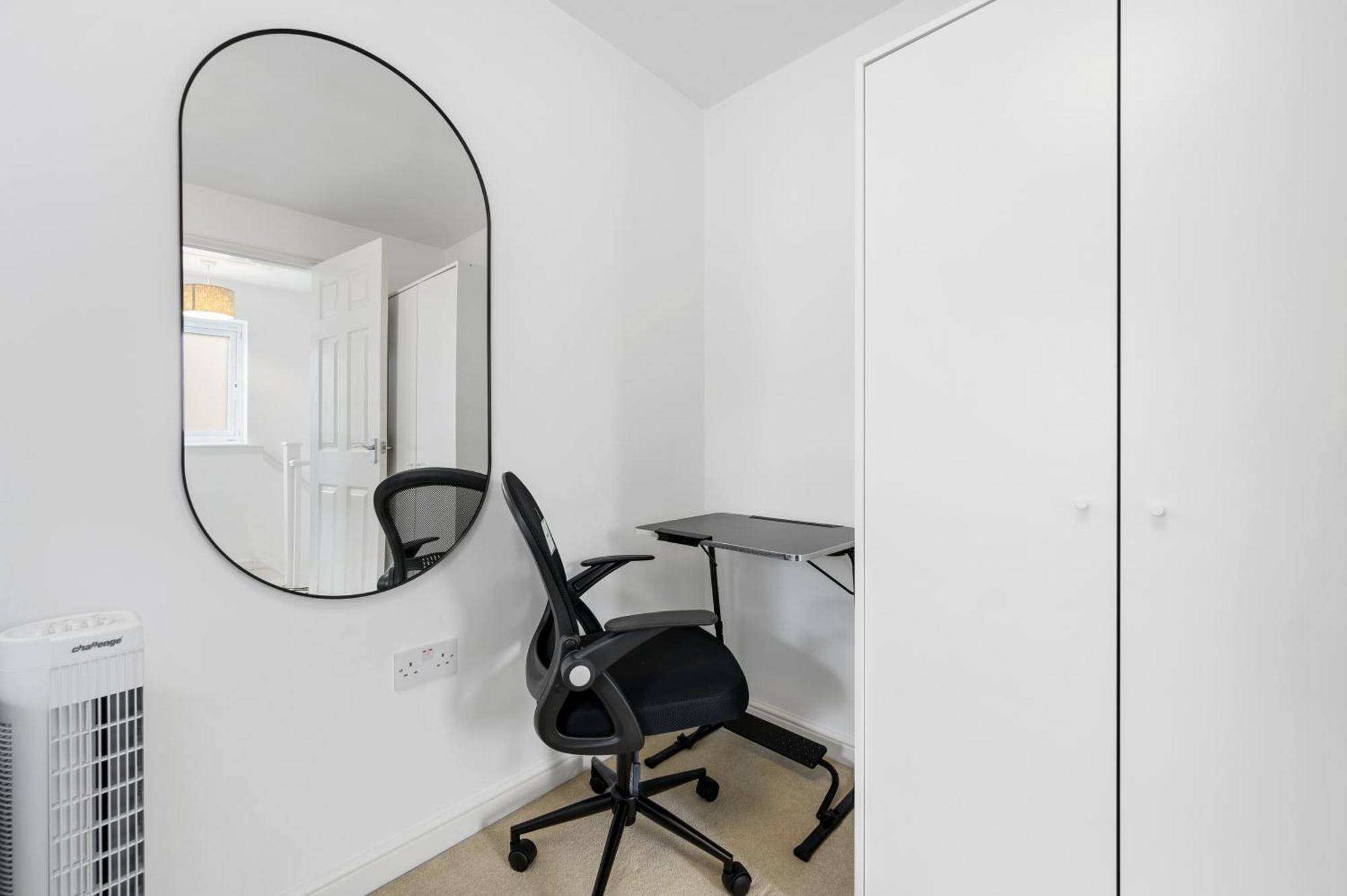 Comfy Stay 6Mins To Coop Live Arena, Etihad Stadium & City Centre With Wifi & Free Private Parking Mánchester Exterior foto