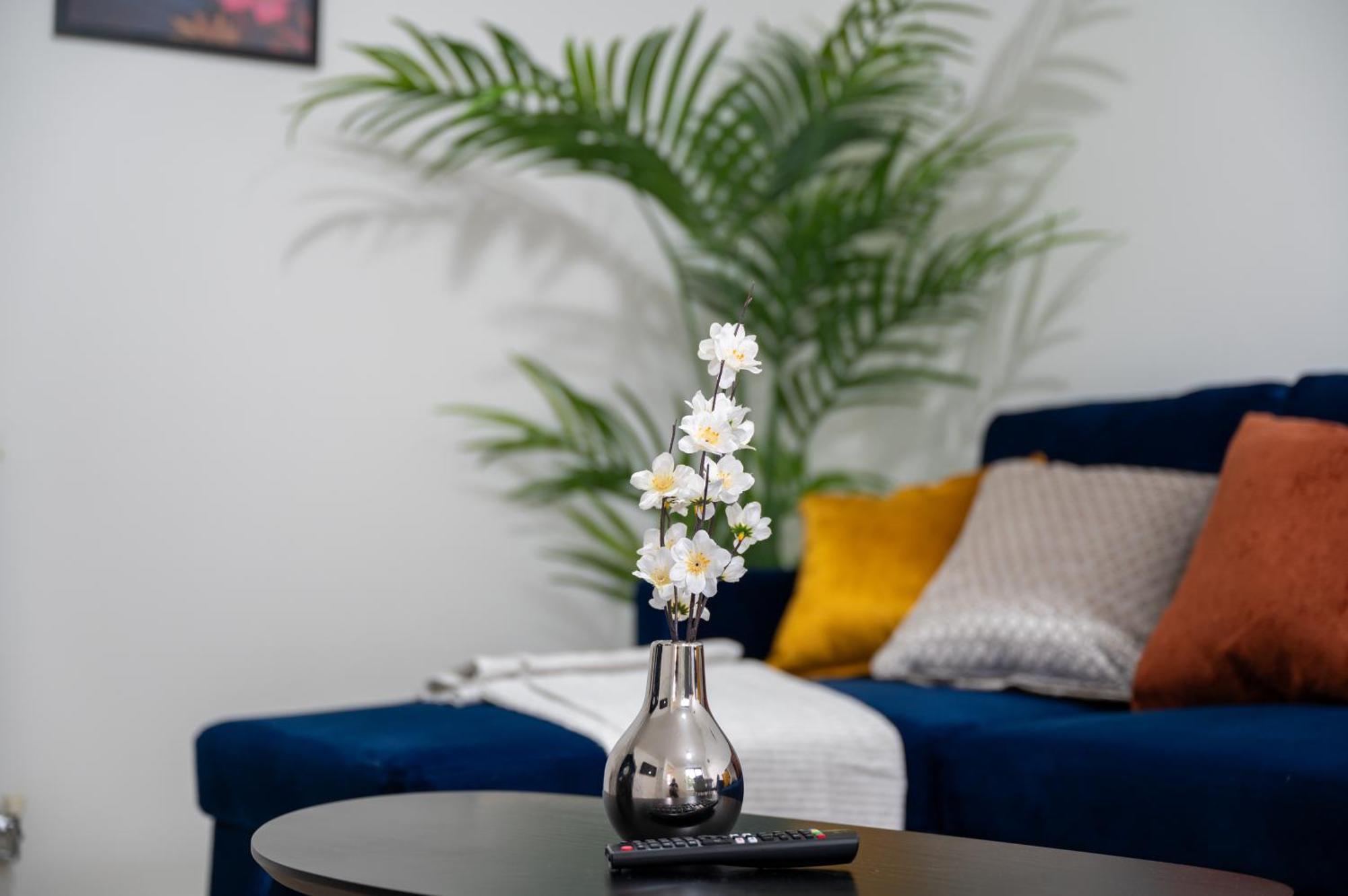 Comfy Stay 6Mins To Coop Live Arena, Etihad Stadium & City Centre With Wifi & Free Private Parking Mánchester Exterior foto